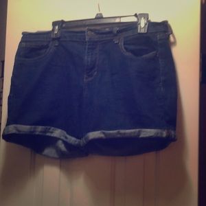 Old Navy SweetHeart Jean Shorts